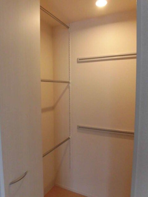 亀山駅 徒歩5分 1階の物件内観写真