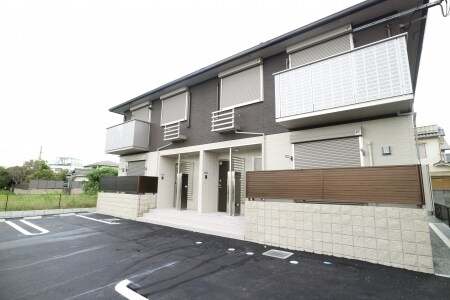 アインスコートⅢの物件外観写真