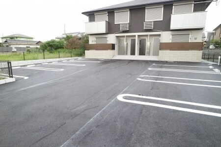 アインスコートⅢの物件外観写真