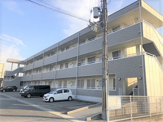 西飾磨駅 徒歩8分 3階の物件外観写真