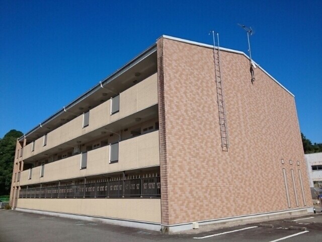 セイント・テツの物件外観写真