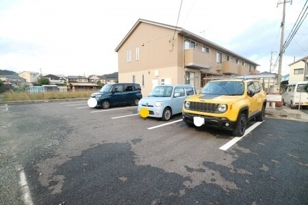 パークフロントＭの物件外観写真