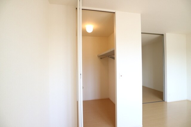 セジュール亀山Ａ棟の物件内観写真