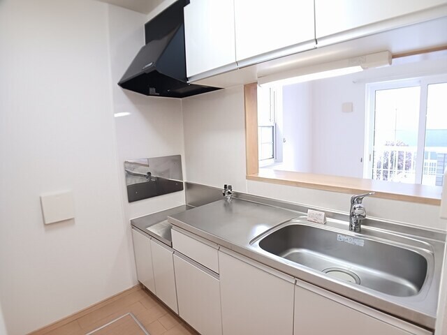 シュラインイーストの物件内観写真