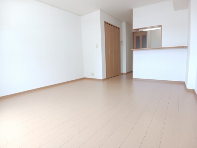 ウエスト　ウッド　アベニューの物件内観写真