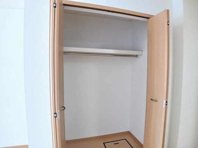 ウエスト　ウッド　アベニューの物件内観写真