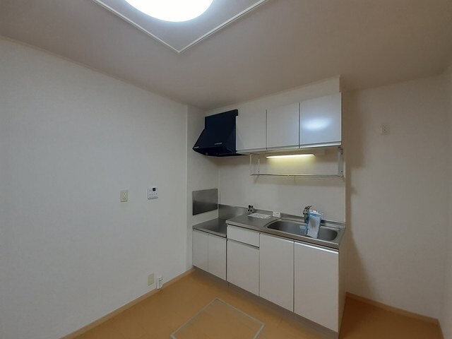 スクエア・センチュリーの物件内観写真