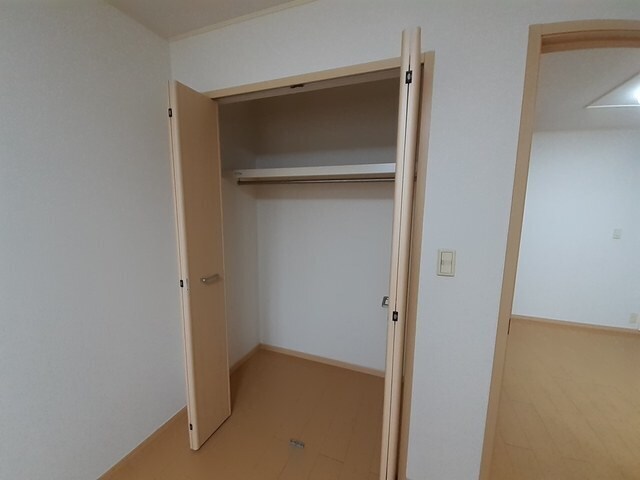 スクエア・センチュリーの物件内観写真