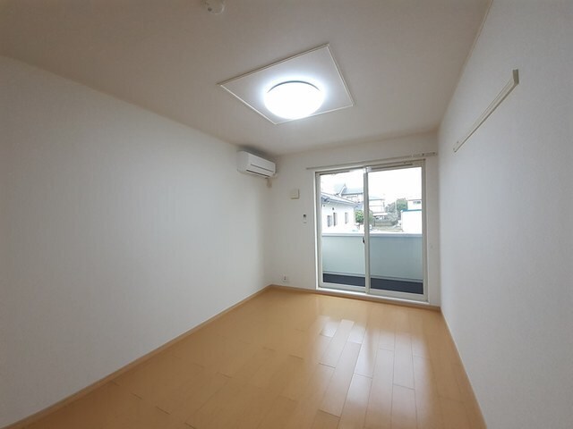 スクエア・センチュリーの物件内観写真