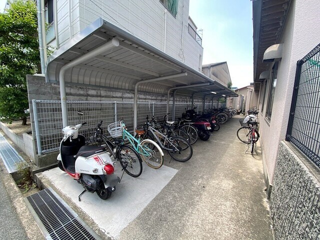 ロッキーコートナカヤの物件外観写真