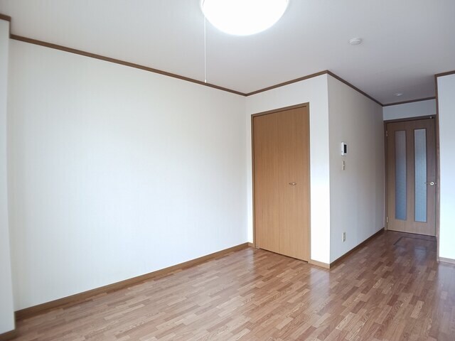 リバーサイドヴィレッジの物件内観写真