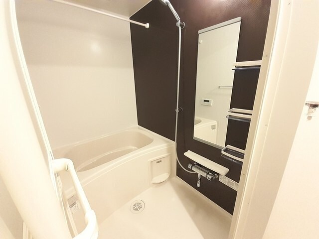 ルミエール・メゾンⅡの物件内観写真