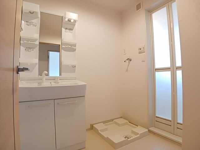 ネオ・エスト　オーブＡの物件内観写真