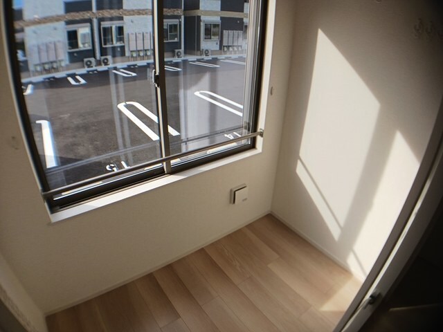 フロレゾンⅠの物件内観写真