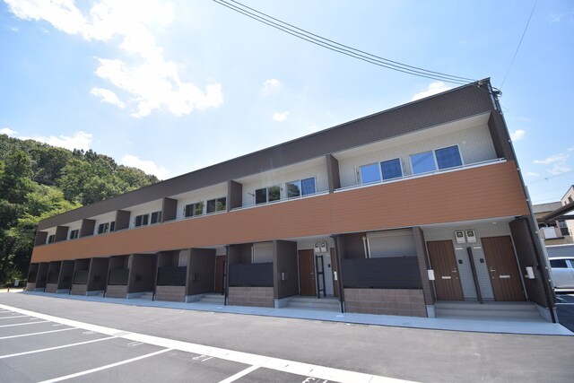 リュッケ御立中の物件外観写真