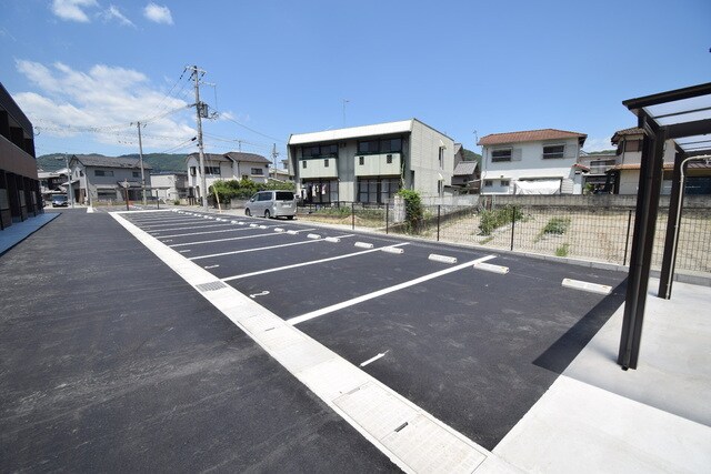 リュッケ御立中の物件外観写真