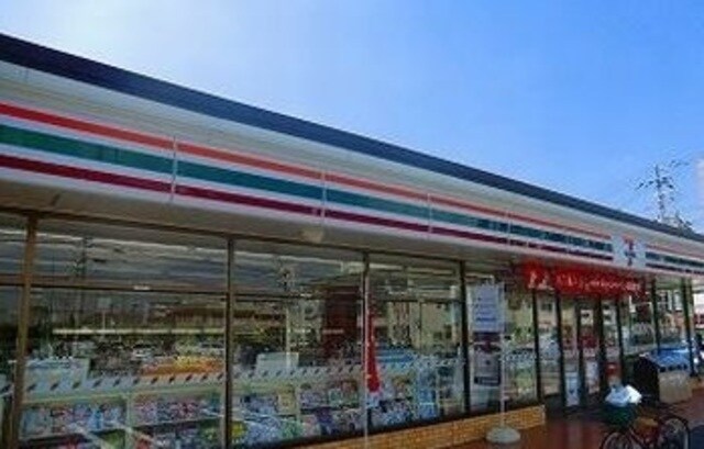 ヴィラ　ドゥ　グレーヌ梅ケ谷Ｄの物件外観写真