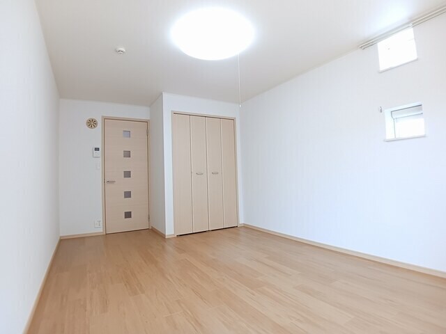 アウローラ市川の物件内観写真