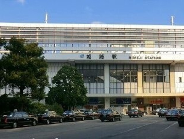 アウローラ市川の物件外観写真