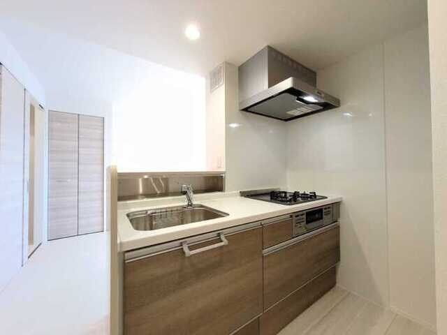 Ｄ－ＰＬＡＣＥ町坪の物件内観写真