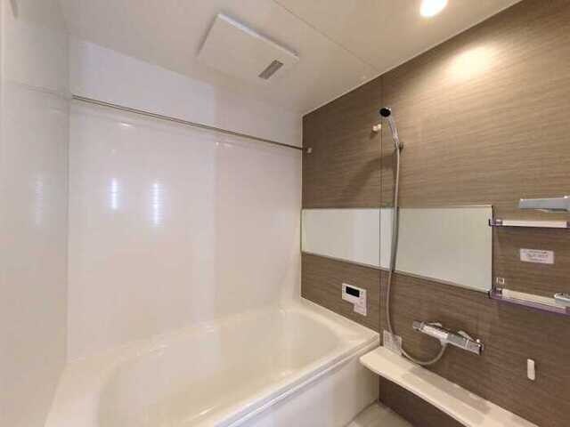 Ｄ－ＰＬＡＣＥ町坪の物件内観写真