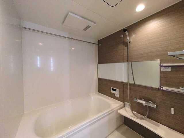 Ｄ－ＰＬＡＣＥ町坪の物件内観写真