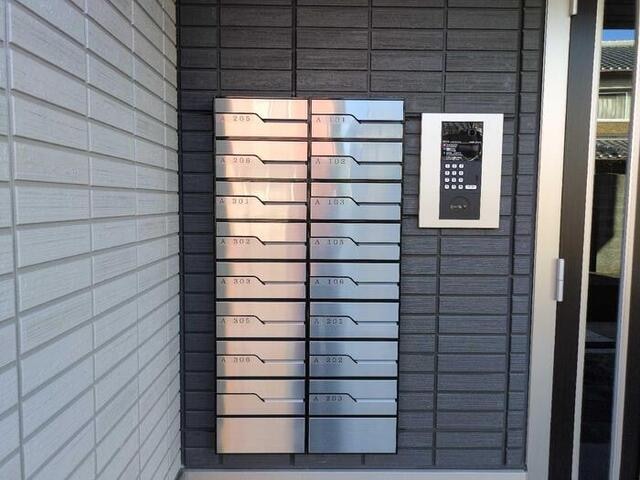 Ｄ－ＰＬＡＣＥ町坪の物件外観写真