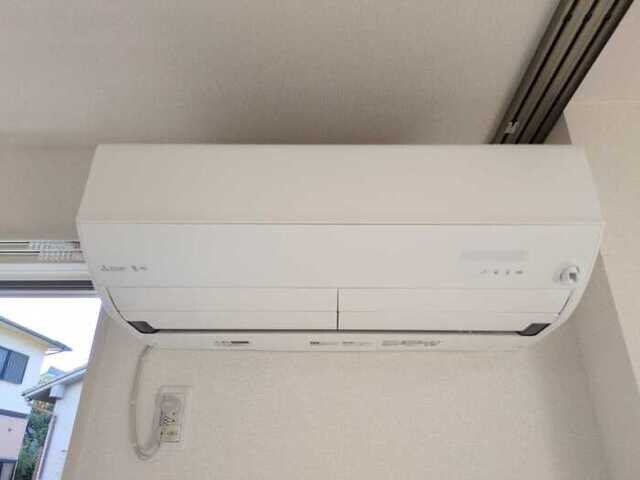 Ｄ－ＰＬＡＣＥ町坪の物件内観写真