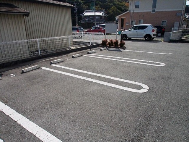 ホワイトローズの物件内観写真