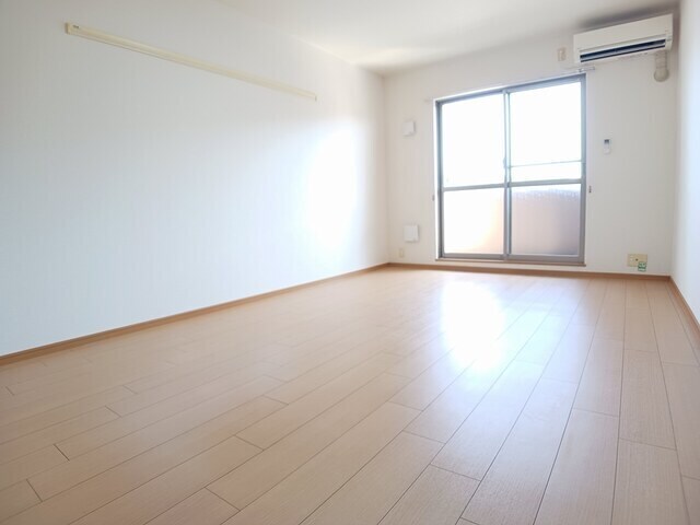 アラモアナの物件内観写真