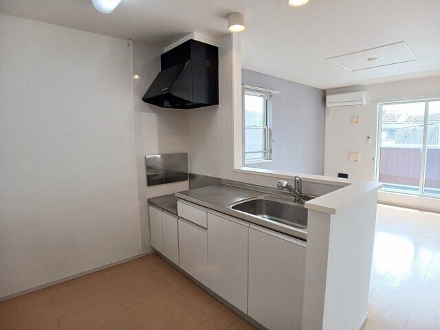 ラフレシールあぼしＤの物件内観写真