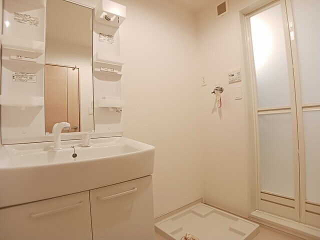 ラフレシールあぼしＤの物件内観写真