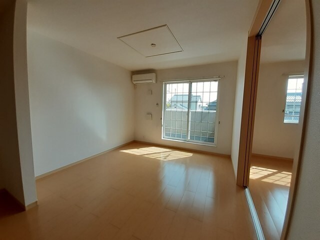 ヴィラ・カルティベートの物件内観写真