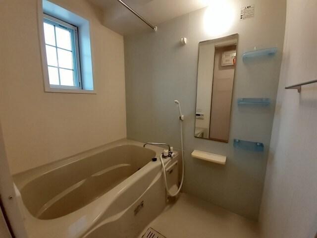 ヴィラ・カルティベートの物件内観写真