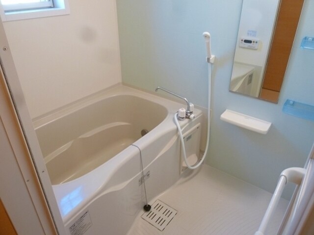 ヴィラ・カルティベートの物件内観写真