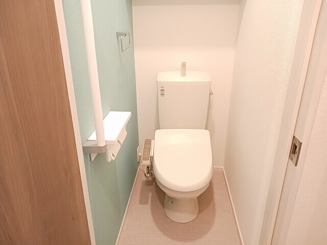 メゾン・カルムＢの物件内観写真