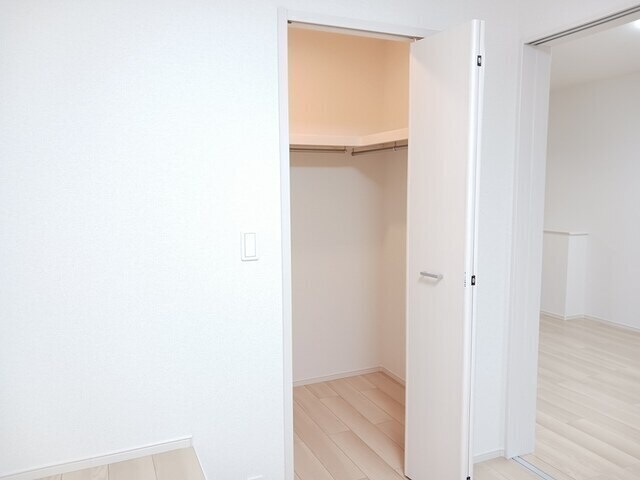 メゾン・カルムＢの物件内観写真