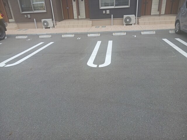 メゾン・カルムＢの物件内観写真