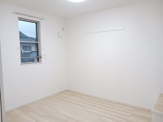 メゾン・カルムＢの物件内観写真