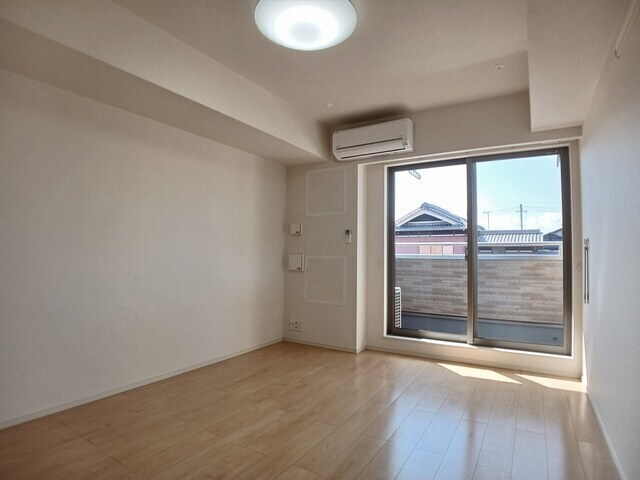 フィールド　ミドル・ライペンⅡの物件内観写真