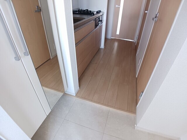 フィールド　ミドル・ライペンⅡの物件内観写真