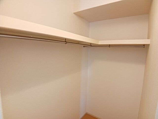 プレインカーサ３の物件内観写真