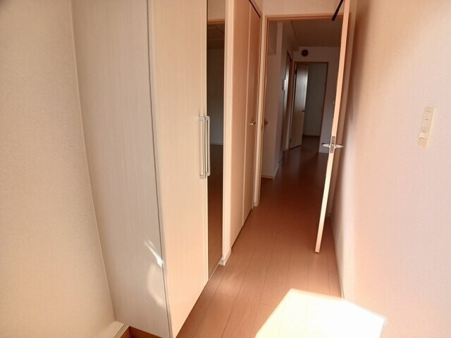 プレインカーサ３の物件内観写真