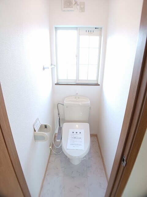 ヴァンヴェールＡの物件内観写真