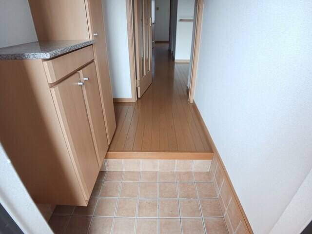 エレガンス・ヴィラＡの物件内観写真