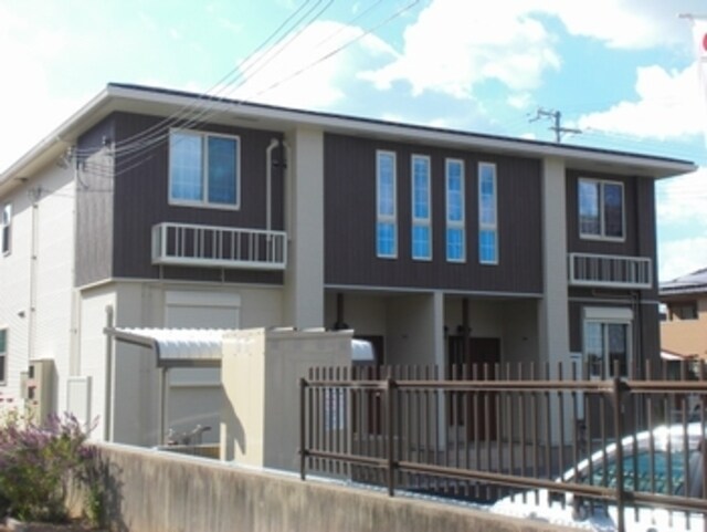 アルマーセンの物件外観写真