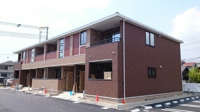 ライフステージ岡田Ⅰの物件外観写真