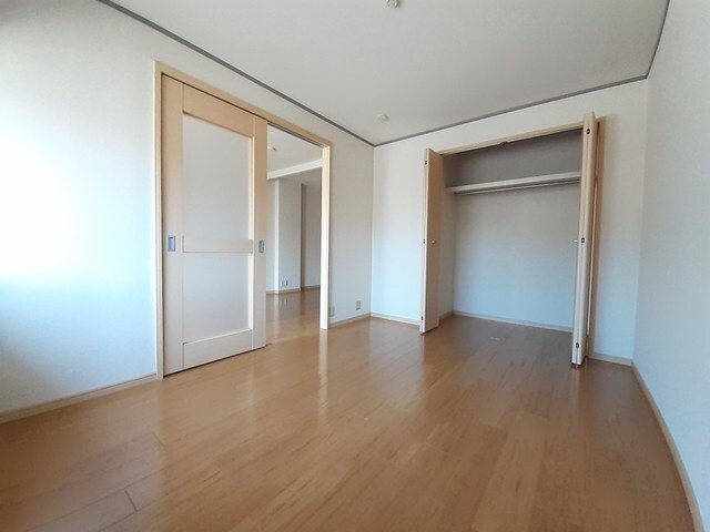 ブルーマウンテンの物件内観写真