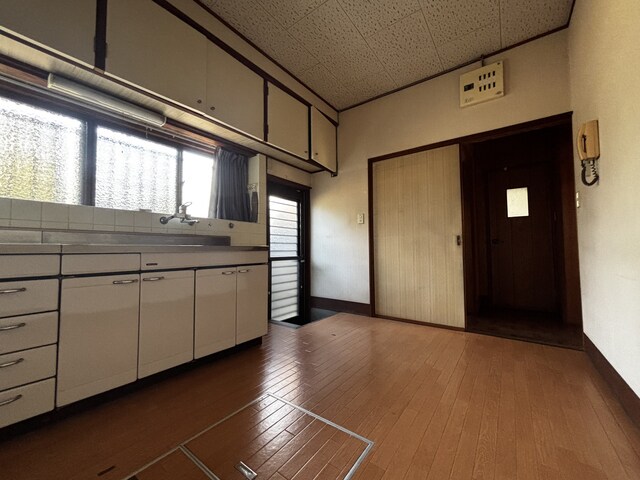 神子岡前二丁目戸建の物件内観写真