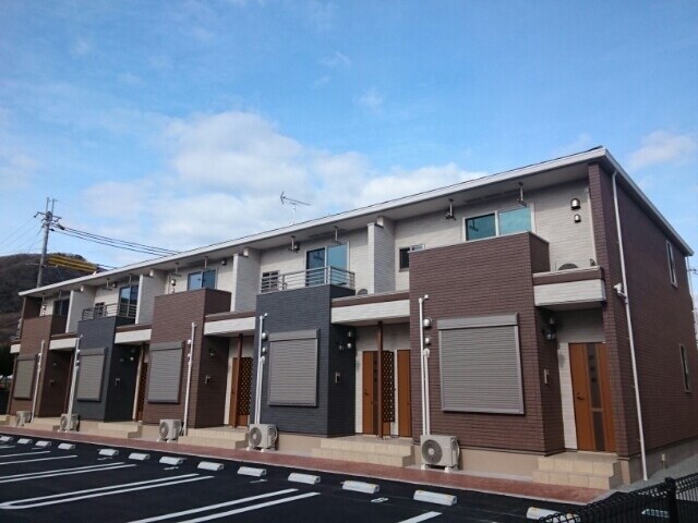 メゾン・アルテミスの物件外観写真